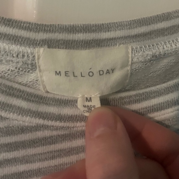 MELLODAY grey & white striped sweater size M - Picture 6 of 6